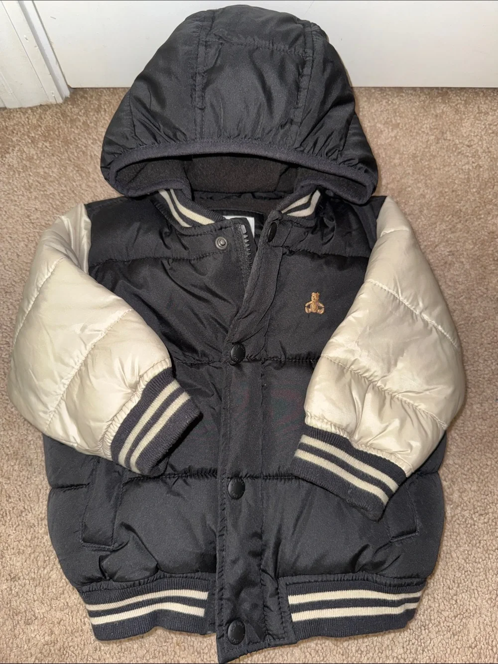 GAP Two-Tone Hooded Puffer Jacket - Black & Cream